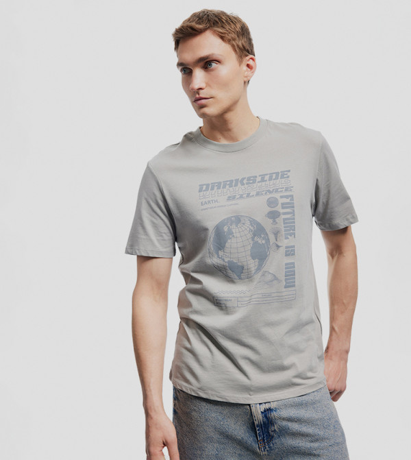 Graphic Crew Neck T-Shirt