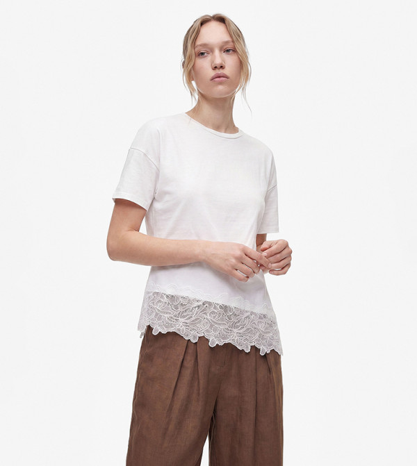Lace Hem Crew Neck T-Shirt