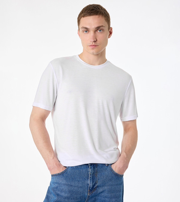Solid Crew Neck T-Shirt