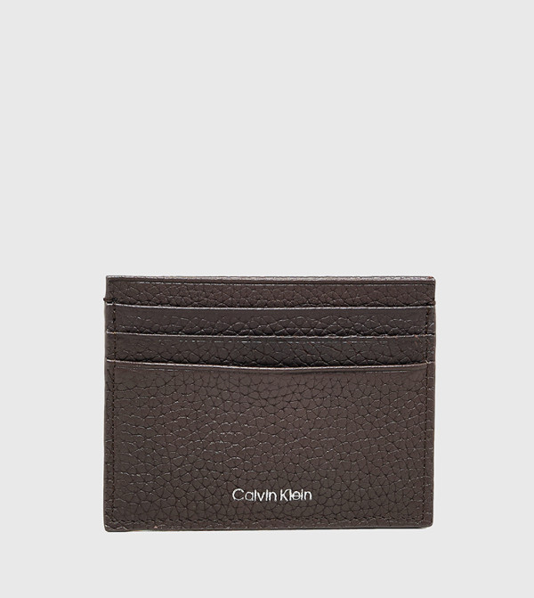 محفظة بطاقات بشعار