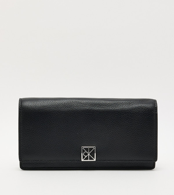 Logo Detail Long Wallet