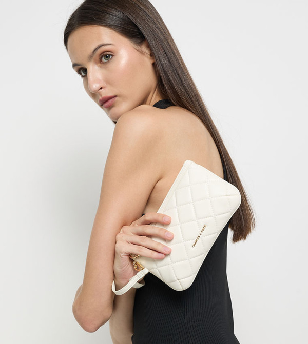 CRESSIDA Quilted Wristlet