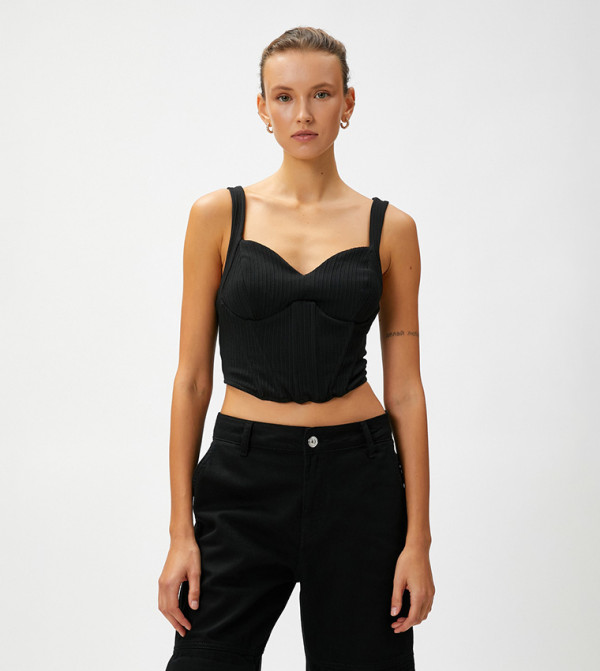 Knitted Sweetheart Neck Crop Top