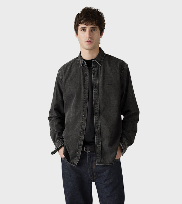 Long Sleeves Button-Down Denim Shirt