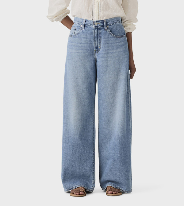 Washed High Waist Straight Fit Jeans