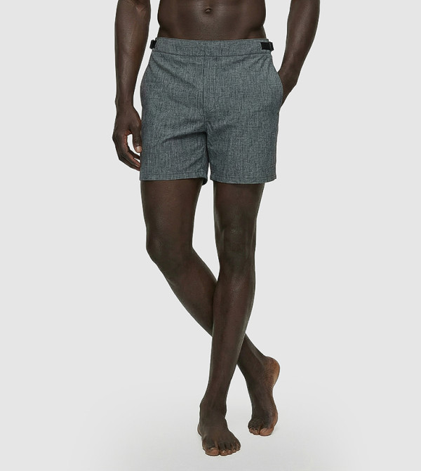 Textured Mid Rise Casual Shorts