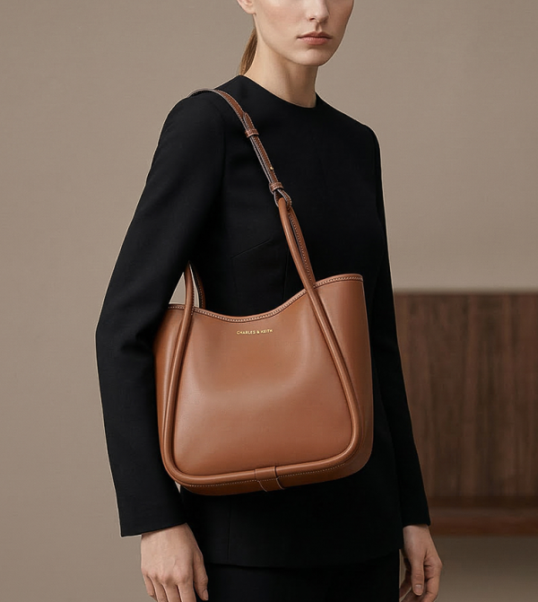 LYLA Logo Detail Shoulder Bag