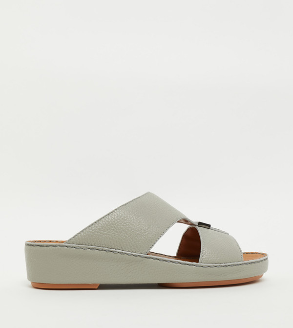 Textured Arabic Sandals
