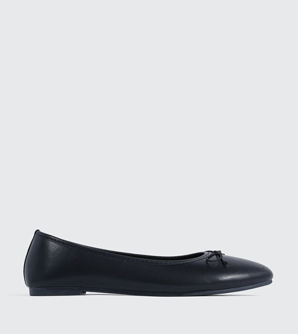 Bow Round Toe Ballerinas