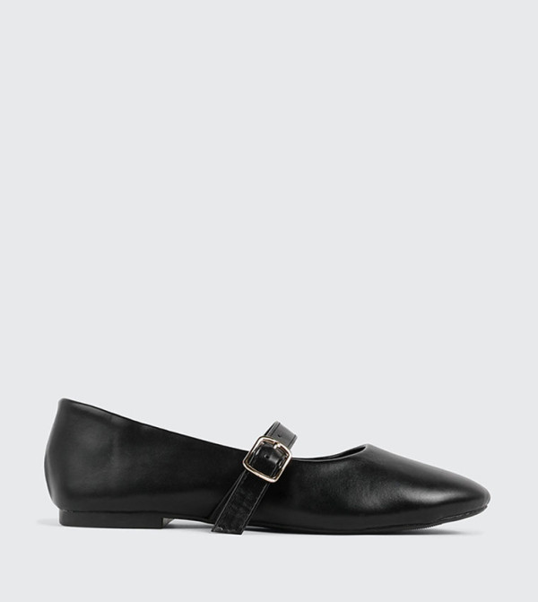 Solid Round Toe Mary Jane Shoes