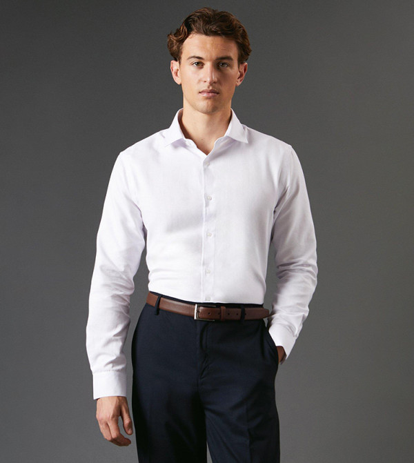 Solid Long Sleeves Slim Fit Shirt