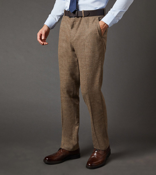 Solid Button Closure Tailored Fit Pants