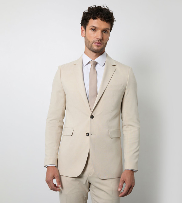 Long Sleeves Tailored Fit Blazer