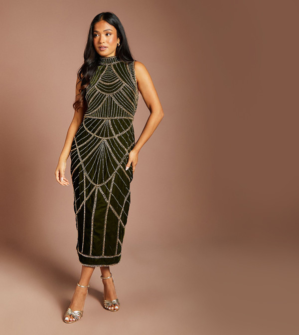 Petite Velvet Sleeveless Embellished Midi Dress