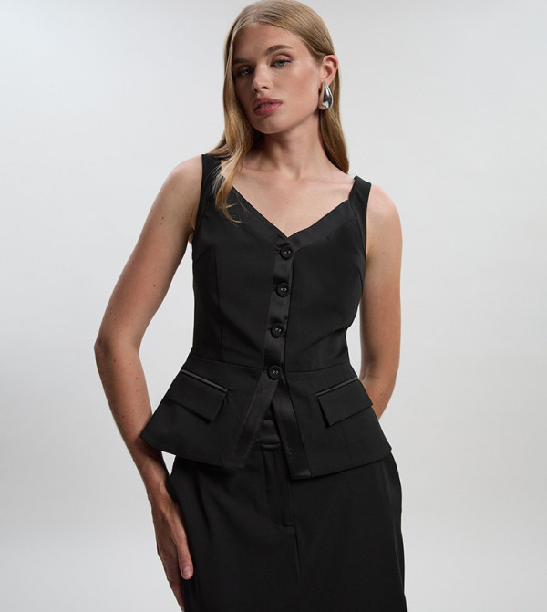 Solid V-Neck Tailored Sleeveless Top