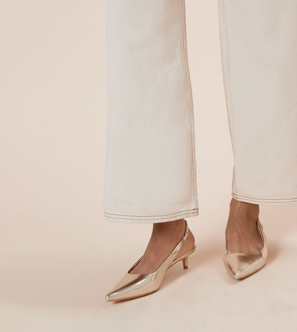 Faelina Faux Leather Slingback Kitten Heel Pumps