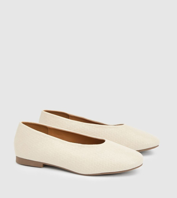 Angeline Faux Leather Woven Effect Round Toe Ballerinas