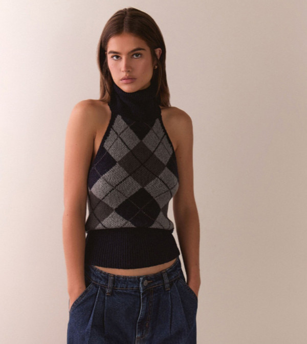Argyle Knitted High Neck Sweater Vest