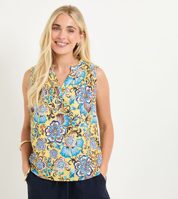 Petite Floral Print Button Sleeveless Top