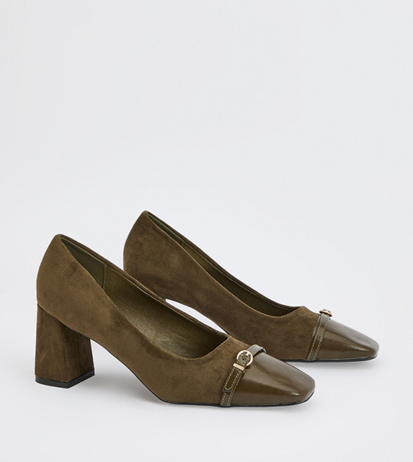 Minnie Toe Cap Faux Leather Buckle Detail Block Heel Pumps