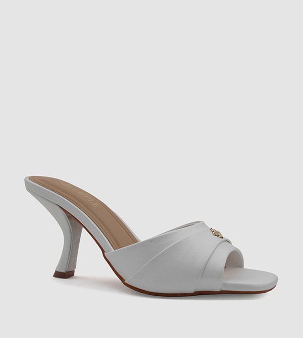 Metal Accent Open Toe Heel Sandals