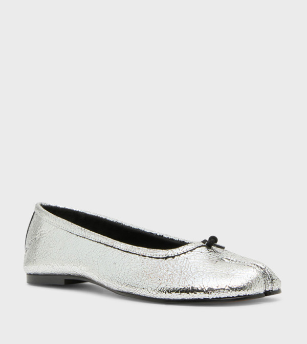 CALICO Crinkle Split-Toe Ballerinas