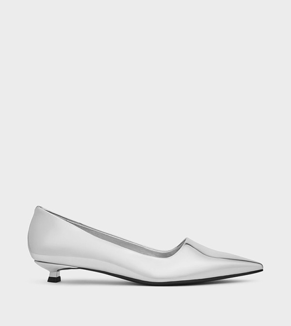 Metallic Pointed Toe Kitten Heel Pumps