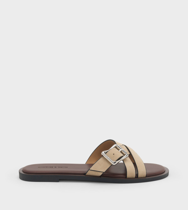 ANITA Solid Buckle Detail Flat Sandals