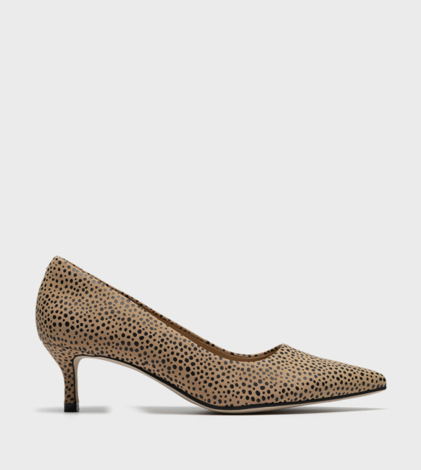 ZAREY Pointed Toe Pumps