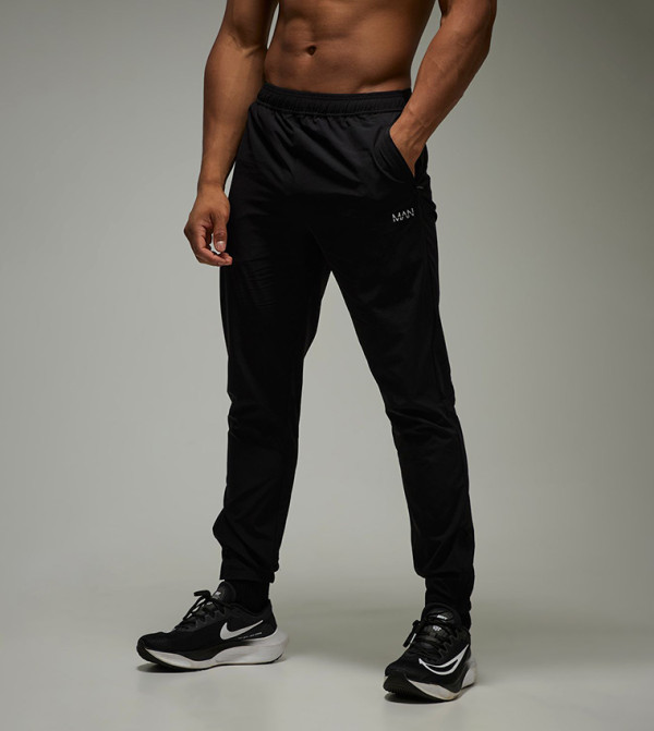 Elastic Waist Cuffed Regular Fit Active Joggers