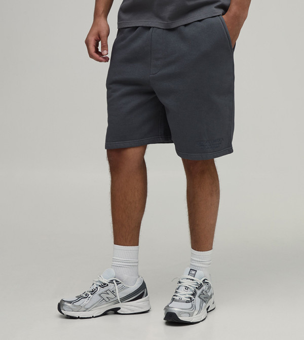 Washed Embroidered Regular Fit Shorts
