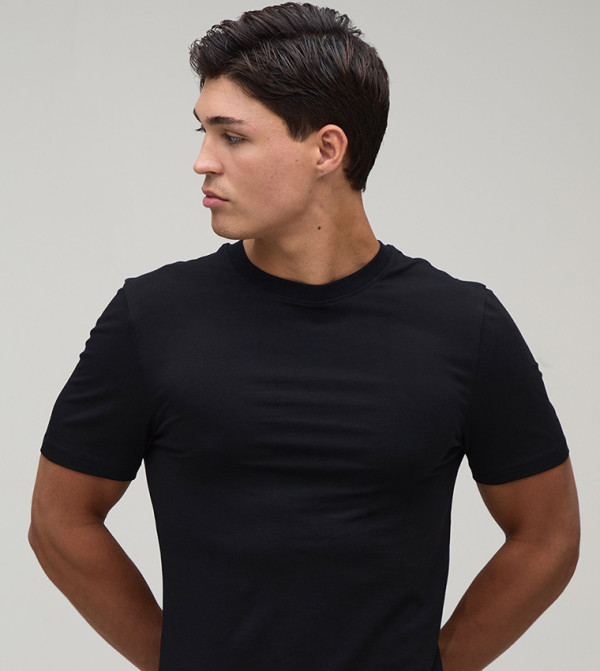 Short Sleeves Muscle Fit T-Shirt