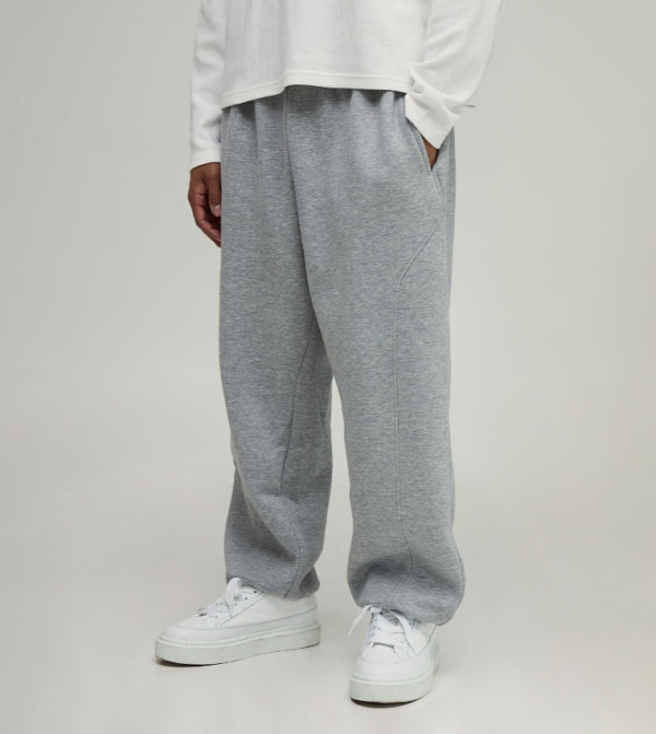 Exposed Seam Baggy Fit Sweatpants