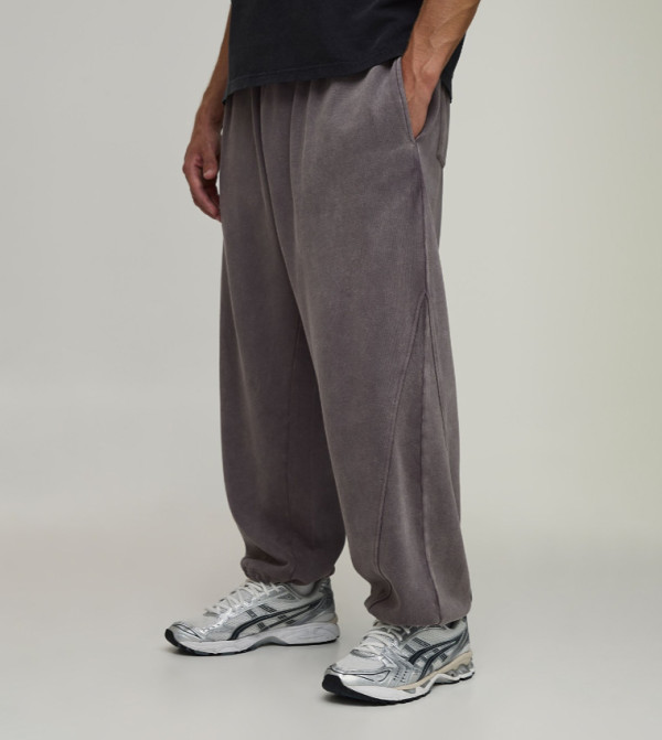 Exposed Seam Washed Toggle Hem Baggy Fit Sweatpants