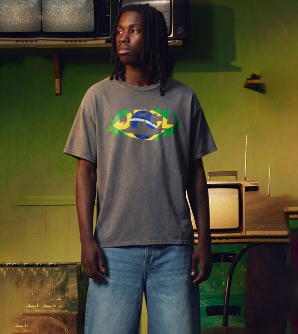 Ofcl Washed Brazil Oversized T-Shirt