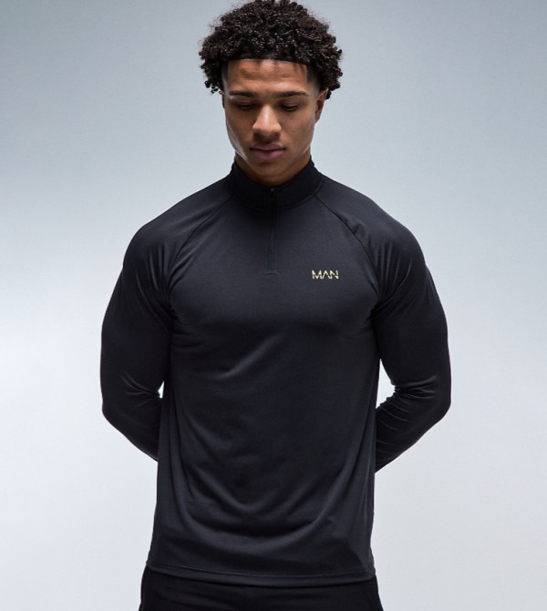 Man Active Gold Performance Regular Fit 1/4 Zip