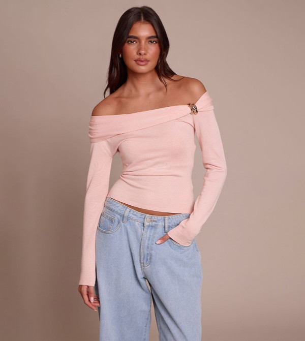 Long Sleeves Twist Shoulder Detail Knitted Top
