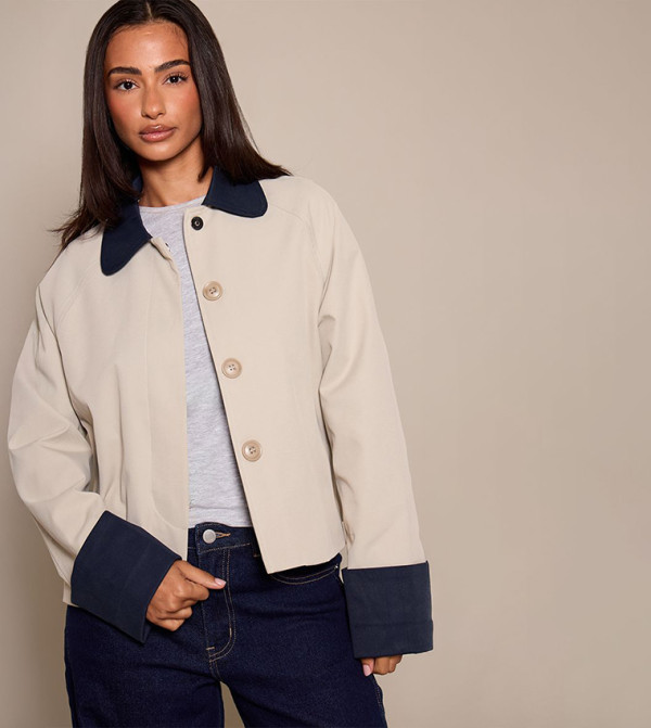 Petite Contrast Detail Button Closure Jacket