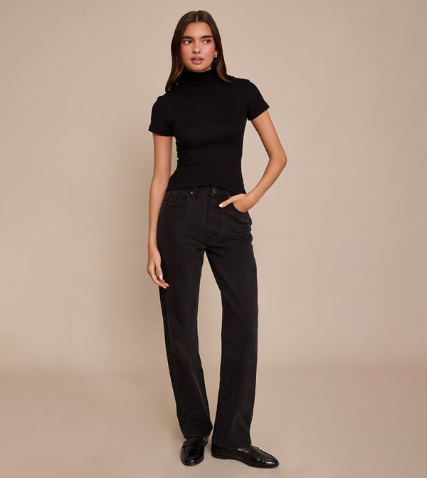 Washed High Waist Straight Fit Jeans