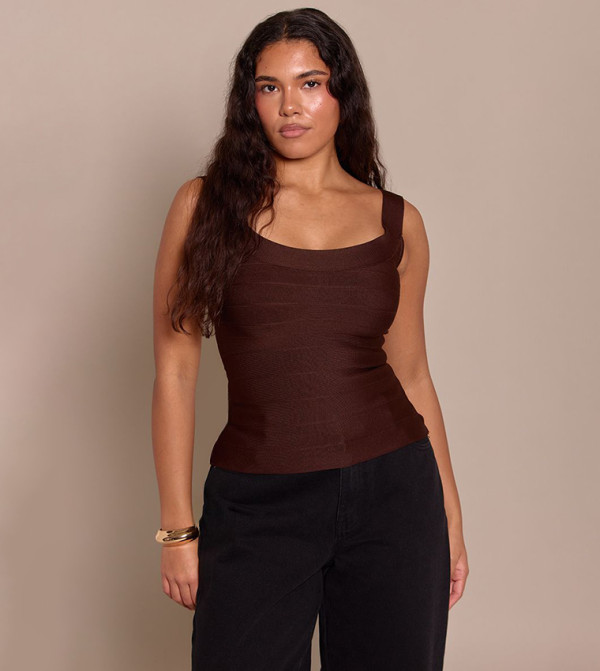 Curve Bandage Scoop Neck Top