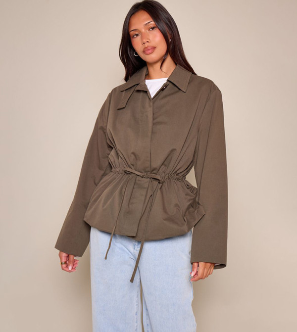 Solid Cinch Waist Collared Trenchcoat
