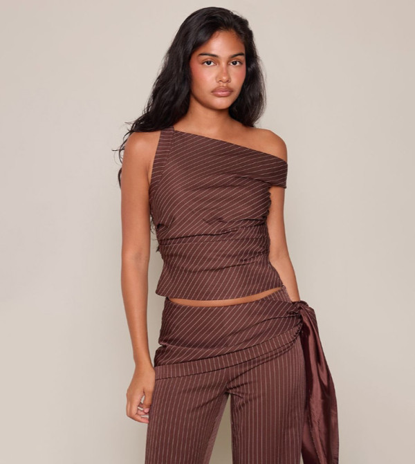 Striped Tailored Asymmetric One Sleeves Top