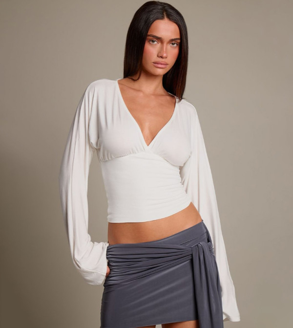 Plunge Neck Long Sleeves Crop Top
