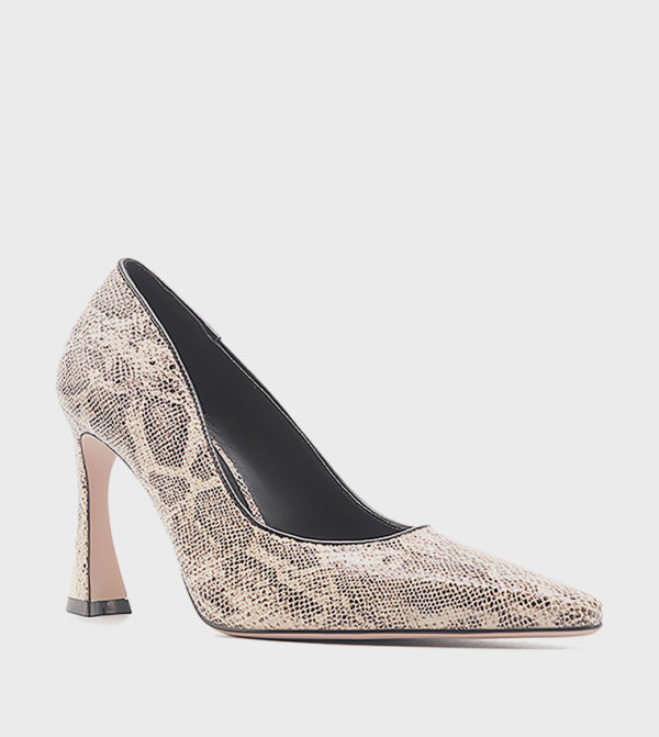 DIANA Snakeskin Print Pointed Toe Pumps