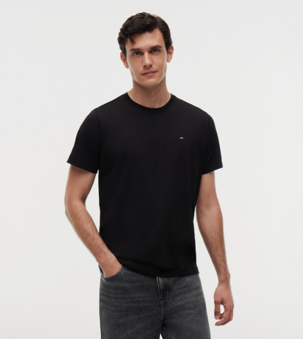 Solid Crew Neck Slim Fit T-Shirt