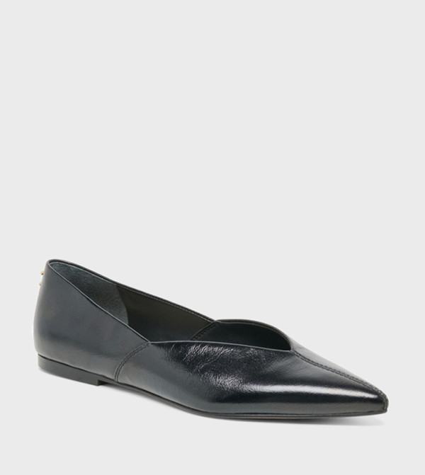 GEMA Solid Pointed Toe Ballerinas