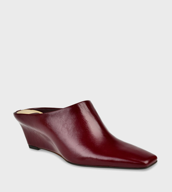 HILAH Solid Square Toe Wedge Pumps