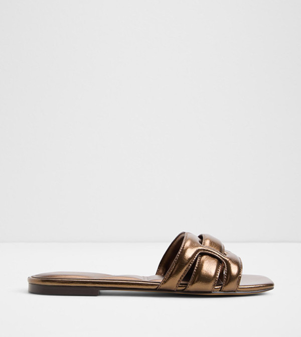 ELENARIA Textured Metallic Square Toe Flat Sandals