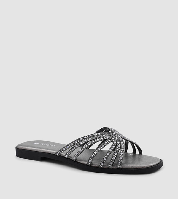 Embellished Strappy Flat Sandals