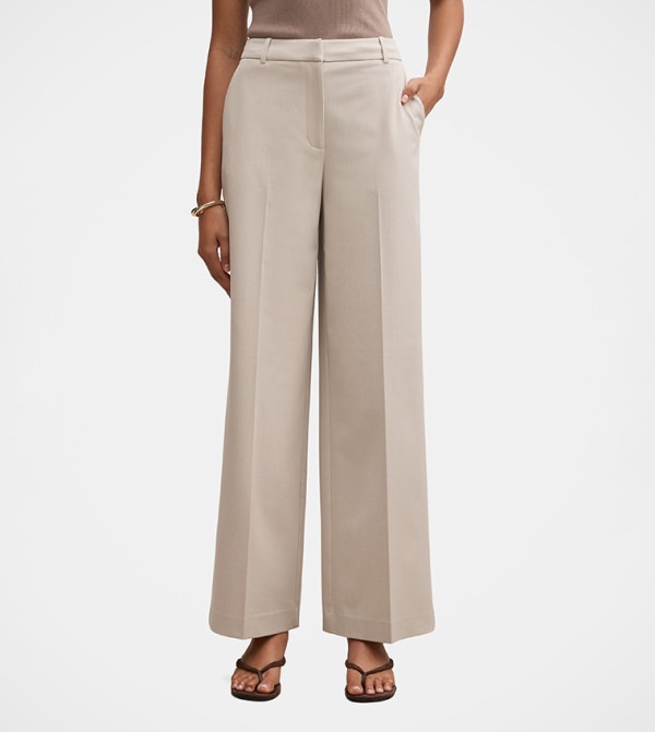 LILA Solid Wide Leg Trousers